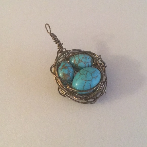 Birds nest charm - Picture 1 of 1